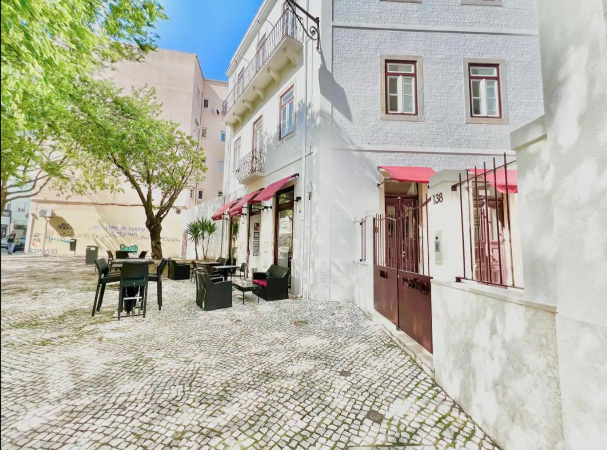 Vila Rosario 3 Studios With Patio By Homeful Homes Lisbon Luaran gambar